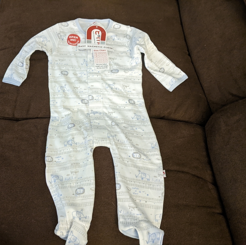 EMC magnetic baby sleeper 3-6m NWT